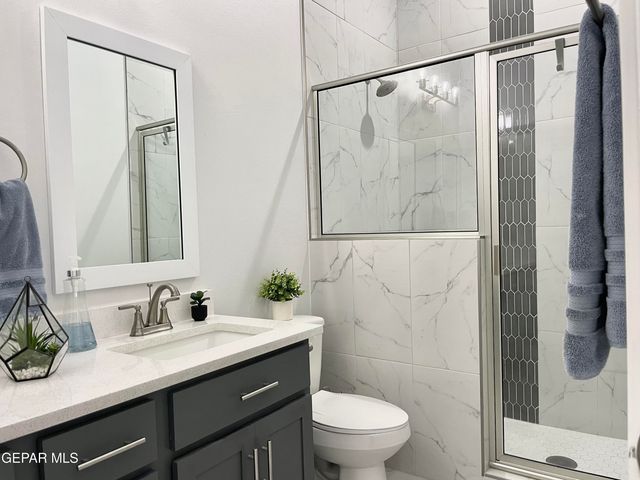 2382 ENCHANTED CROWN Lane, El Paso, TX 79911