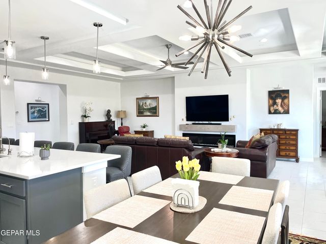 2382 ENCHANTED CROWN Lane, El Paso, TX 79911