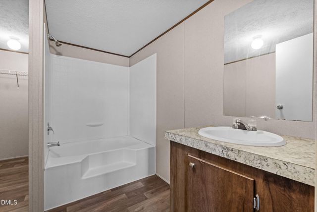 2800 Lobelia Road, Vass, NC 28394