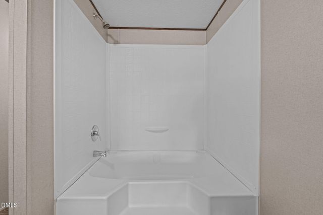 2800 Lobelia Road, Vass, NC 28394