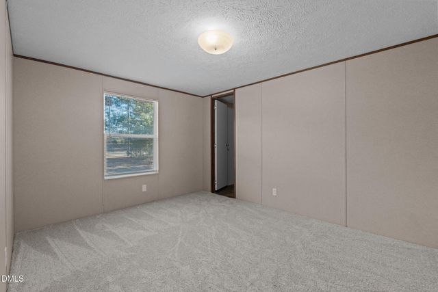 2800 Lobelia Road, Vass, NC 28394