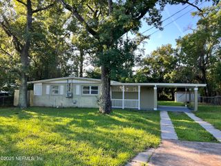 6724 CHERBOURG Avenue S, Jacksonville, FL 32205