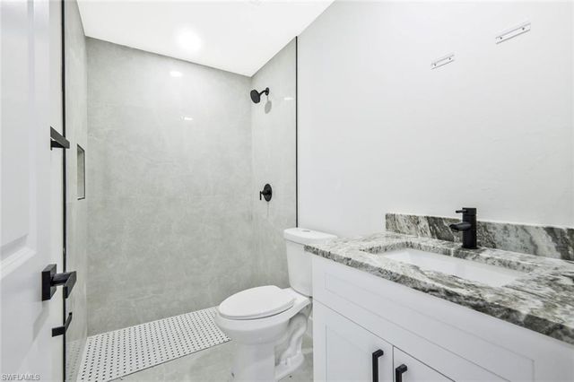 3411 27th ST SW, Lehigh Acres, FL 33976