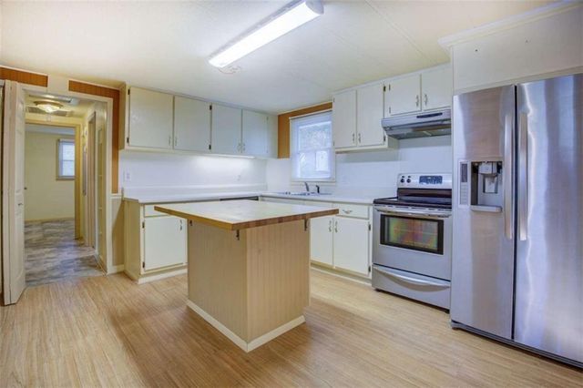 1622 Yarbrough Road, Conyers, GA 30012