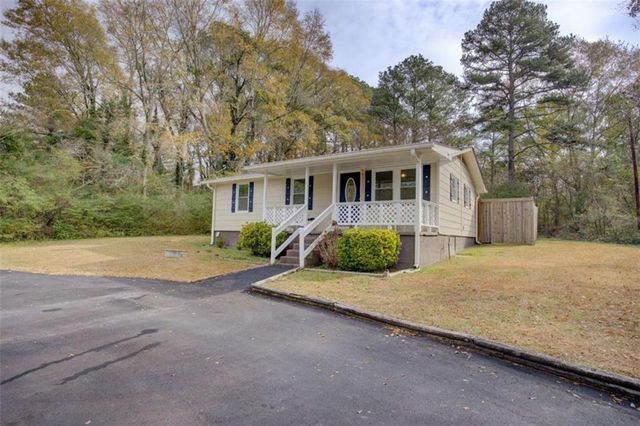 1622 Yarbrough Road, Conyers, GA 30012
