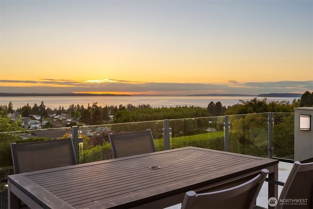 227 Highland Drive, Edmonds, WA 98020