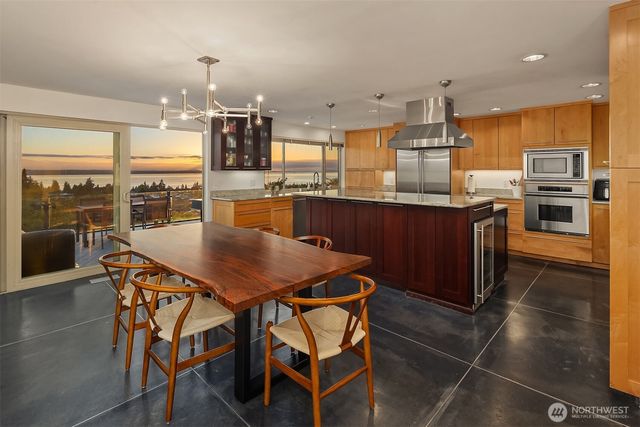 227 Highland Drive, Edmonds, WA 98020