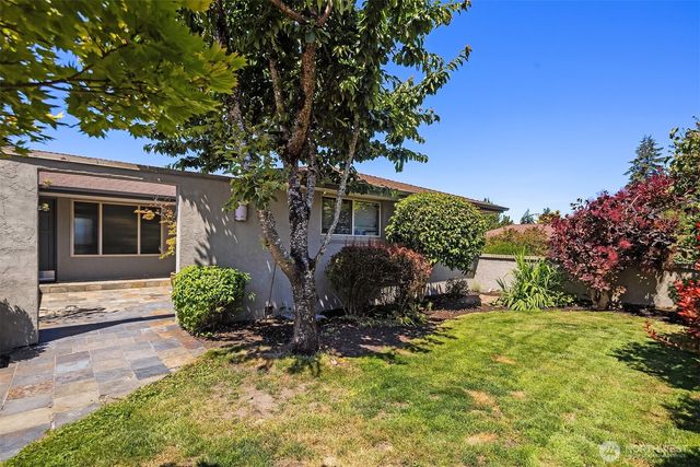 227 Highland Drive, Edmonds, WA 98020