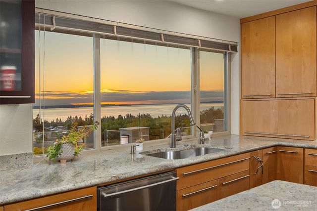 227 Highland Drive, Edmonds, WA 98020