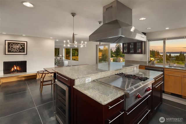227 Highland Drive, Edmonds, WA 98020