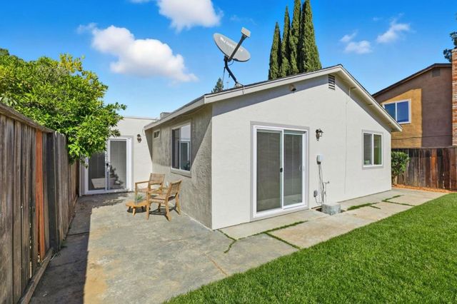232 Loupe Court, Gilroy, CA 95020