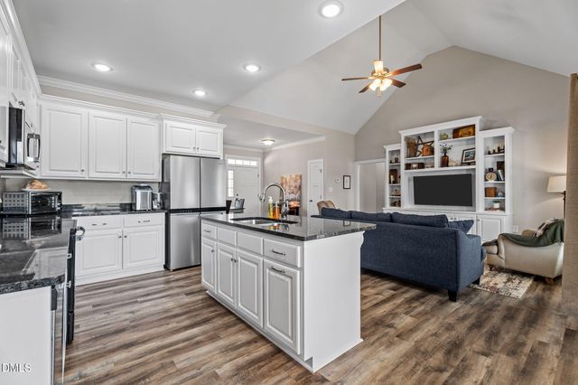 8772 Surrey Top Road, Bailey, NC 27807