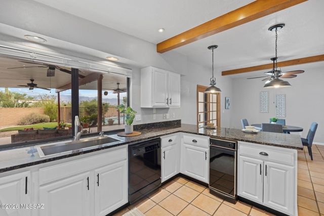 10231 E Discovery Drive, Tucson, AZ 85748
