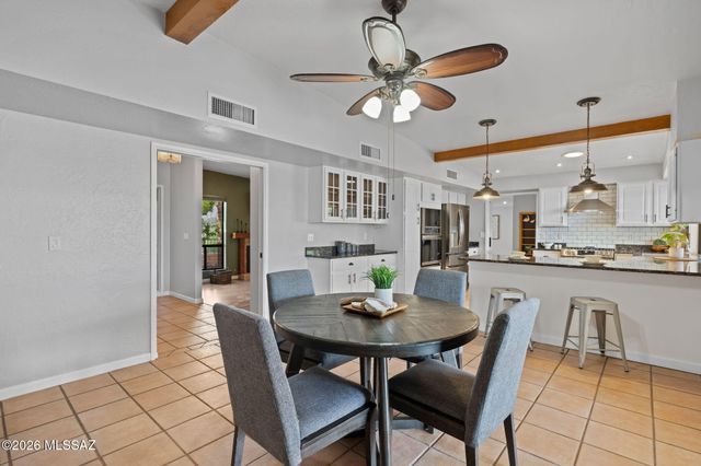 10231 E Discovery Drive, Tucson, AZ 85748