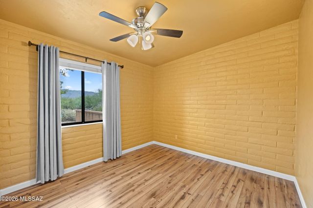 10231 E Discovery Drive, Tucson, AZ 85748