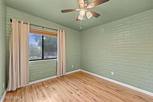 10231 E Discovery Drive, Tucson, AZ 85748