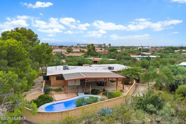10231 E Discovery Drive, Tucson, AZ 85748