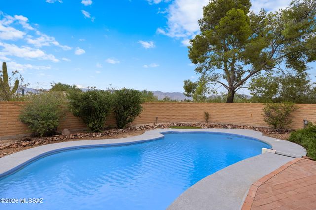 10231 E Discovery Drive, Tucson, AZ 85748