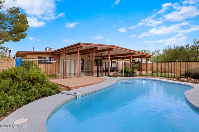 10231 E Discovery Drive, Tucson, AZ 85748