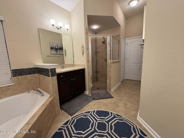 5427 PARKSIDE LAKES Drive, Jacksonville, FL 32257