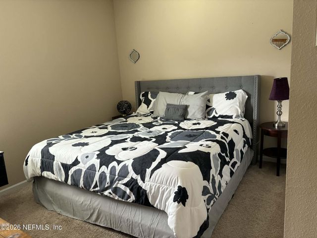 5427 PARKSIDE LAKES Drive, Jacksonville, FL 32257