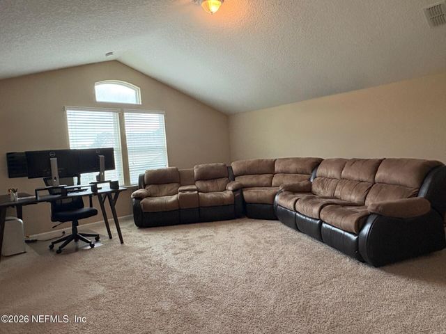 5427 PARKSIDE LAKES Drive, Jacksonville, FL 32257