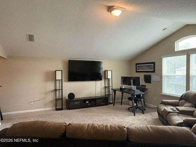 5427 PARKSIDE LAKES Drive, Jacksonville, FL 32257