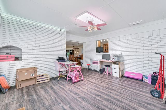 112 S Wood Avenue, Denison, TX 75020