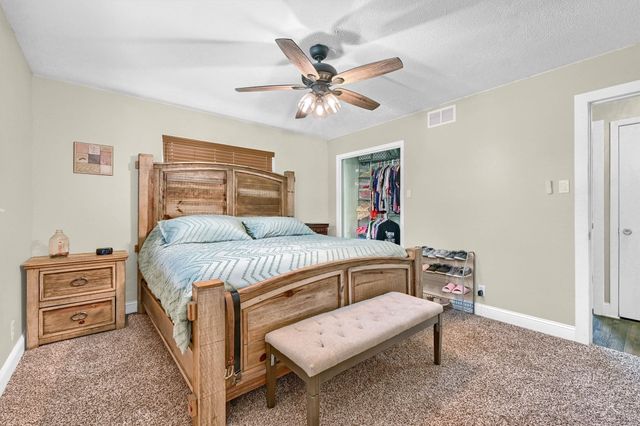 112 S Wood Avenue, Denison, TX 75020