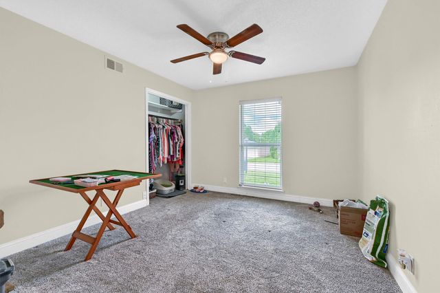 112 S Wood Avenue, Denison, TX 75020