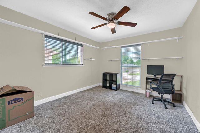 112 S Wood Avenue, Denison, TX 75020