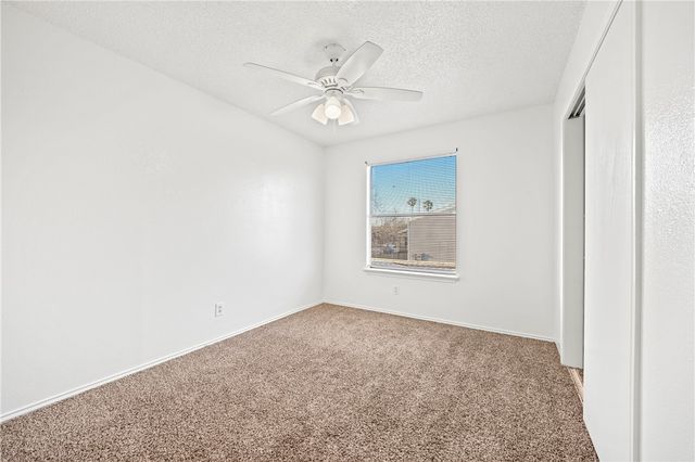 6702 Everhart H104, Corpus Christi, TX 78413