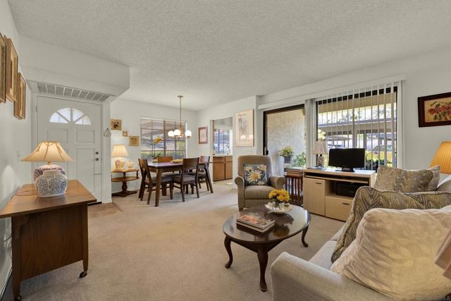 13211 Wimberly Sq. 285, San Diego, CA 92128