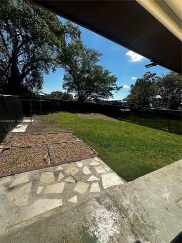 26447 SW 139th Ave 26447, Homestead, FL 33032