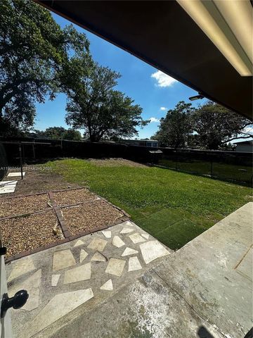 26447 SW 139th Ave 26447, Homestead, FL 33032