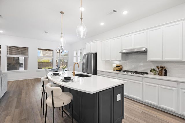 18526 Parkland Row Drive, Cypress, TX 77433