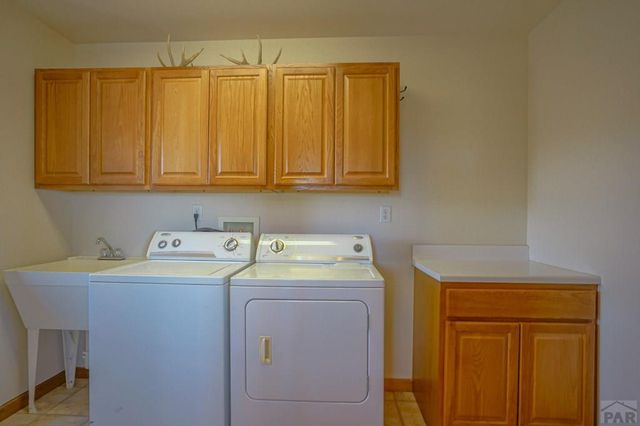 1771 Sunrise Rd, Walsenburg, CO 81089