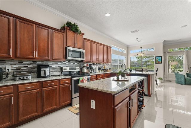 16108 BRISTOL LAKE CIRCLE, Orlando, FL 32828