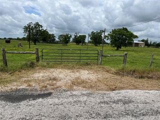 2627 Beasley West End Road, Beasley, TX 77417