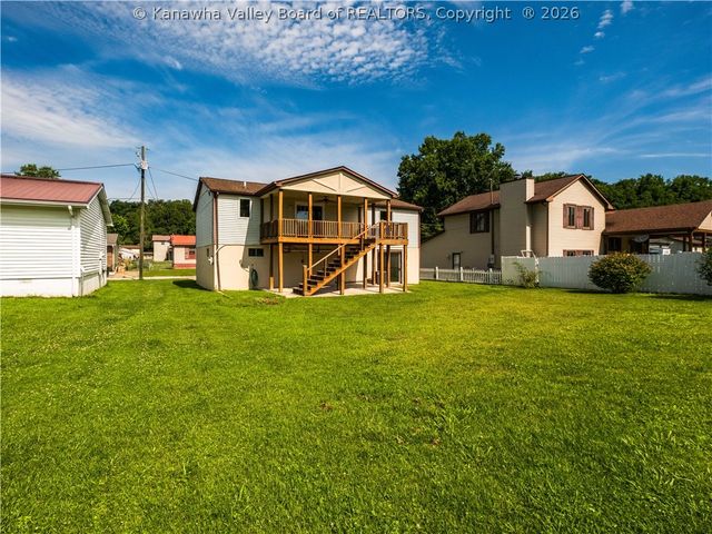106 Pinehurst Drive, Tornado, WV 25202