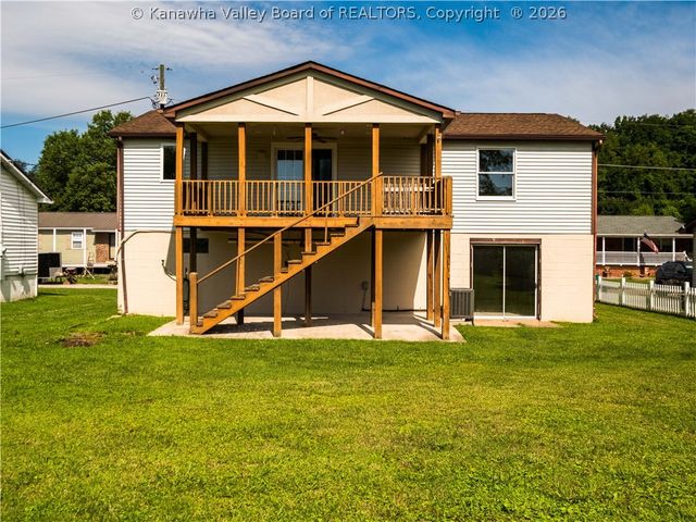 106 Pinehurst Drive, Tornado, WV 25202