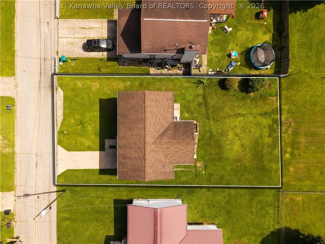 106 Pinehurst Drive, Tornado, WV 25202