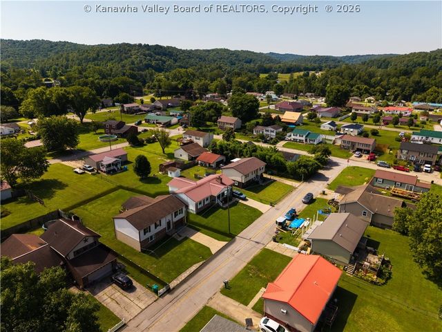 106 Pinehurst Drive, Tornado, WV 25202