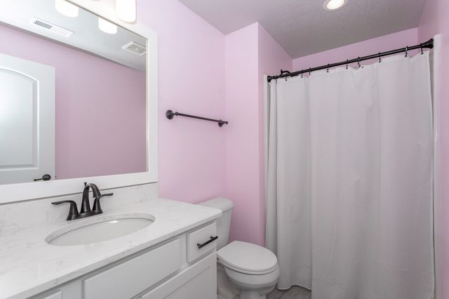 3626 NW 164th Street, Clive, IA 50325