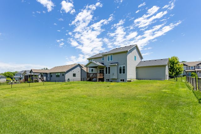 3626 NW 164th Street, Clive, IA 50325
