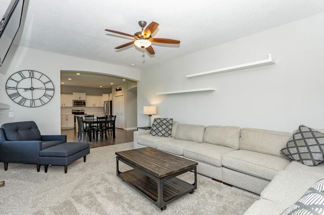 3626 NW 164th Street, Clive, IA 50325