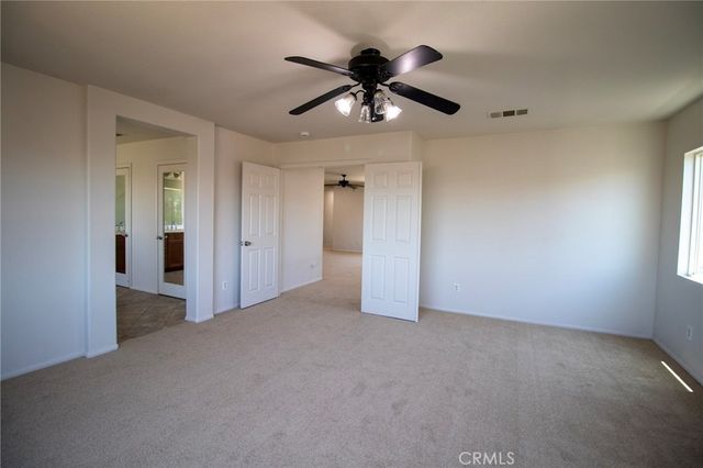 702 Suncup Circle, Hemet, CA 92543