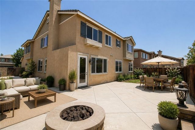 702 Suncup Circle, Hemet, CA 92543