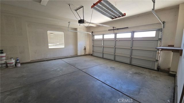 702 Suncup Circle, Hemet, CA 92543
