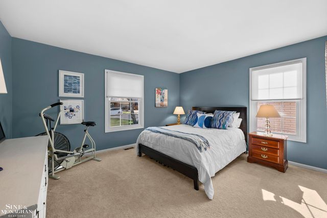 23276 Robert John Street, Saint Clair Shores, MI 48080
